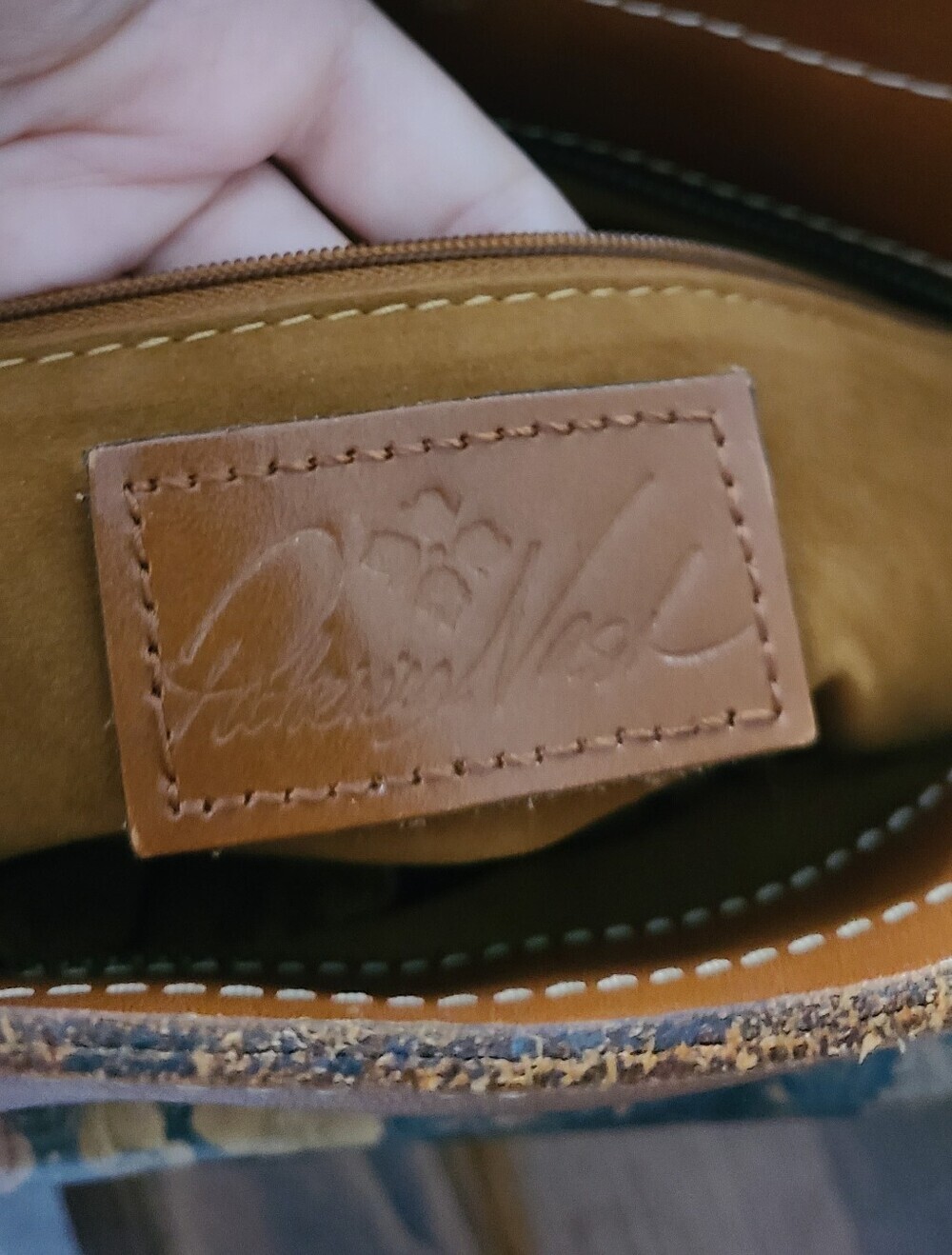 Patricia Nash Bolsena Tote - Picture 5 of 8